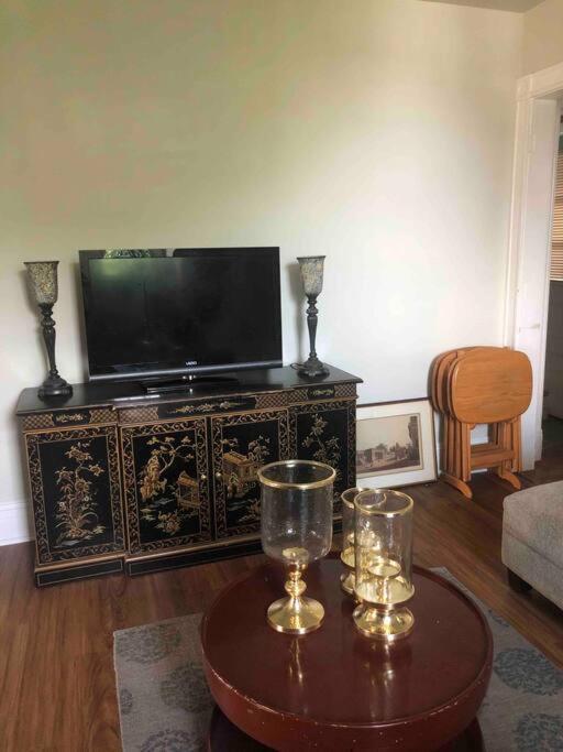 Redefined Alchemy - Bright, Eclectic, Pretty Apt 3E Little Falls Buitenkant foto